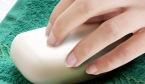 L’astuce simple pour garder des ongles propres après le jardinage