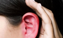 - Savez-vous pourquoi votre oreille devient parfois rouge et chaude ?