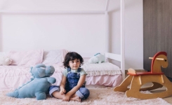 L’enfant trop sage : ce que son silence peut vouloir dire