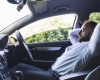 Pourquoi certains restent-ils quelques minutes dans leur voiture avant de rentrer chez eux ?
