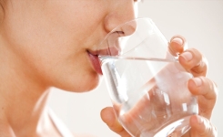 Comment boire de l'eau pour perdre du poids ?
