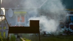 Mon voisin m’enfume avec son barbecue : que faire et quels sont mes droits ?