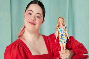 Une première Barbie porteuse de la trisomie 21