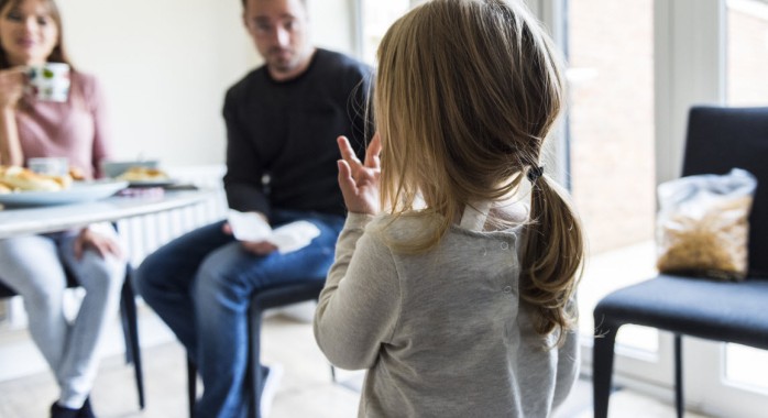 Quand ton enfant refuse de venir à table