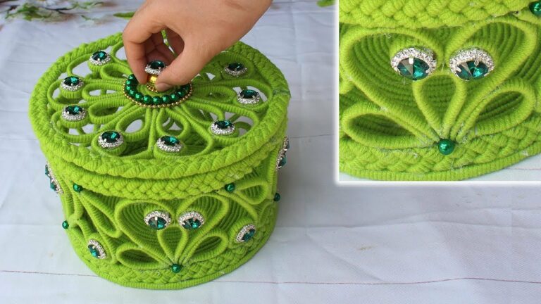 Comment faire une boîte de rangement – Boîte à bijoux avec laine et papier journal