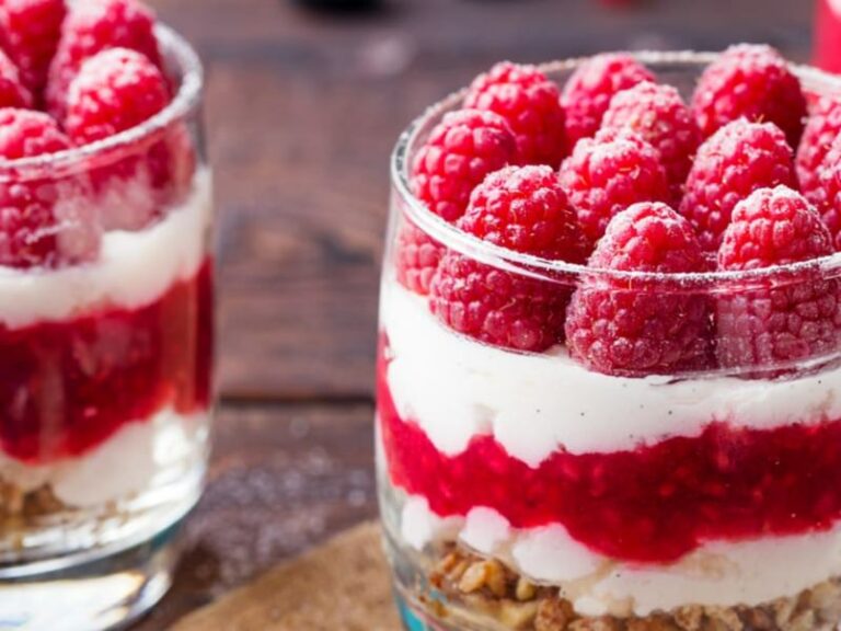 Un dessert frais et fruité : Le Tiramisu aux fruits rouges recette