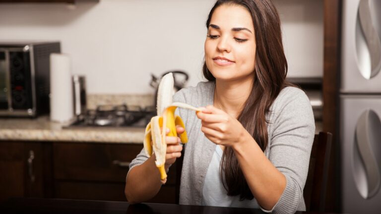 Pourquoi manger une banane avant d’aller dormir ?