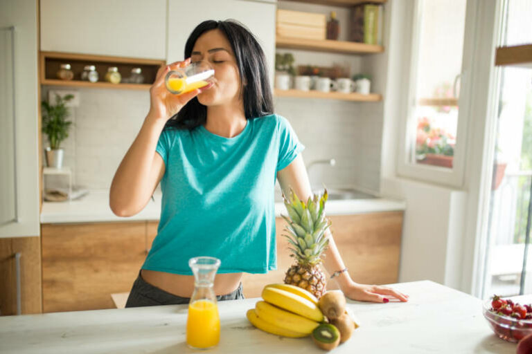 6 Jus Naturels pour Améliorer Votre Santé au Quotidien