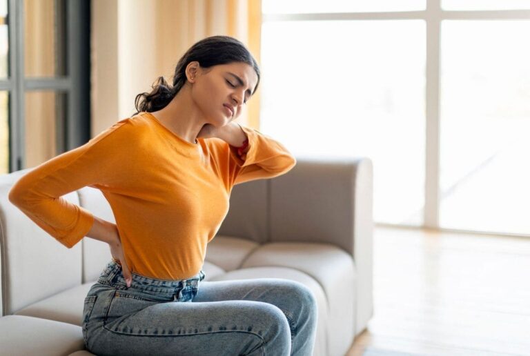 Ton corps te parle : les 9 zones qui stockent la tristesse