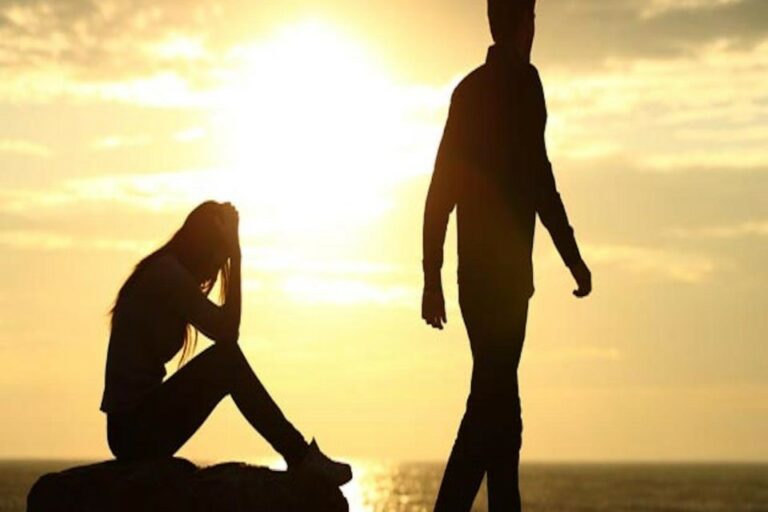 Ces petits comportements du quotidien qui fragilisent la vie de couple